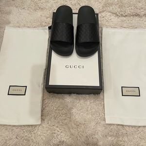 Gucci Micro GG Slides